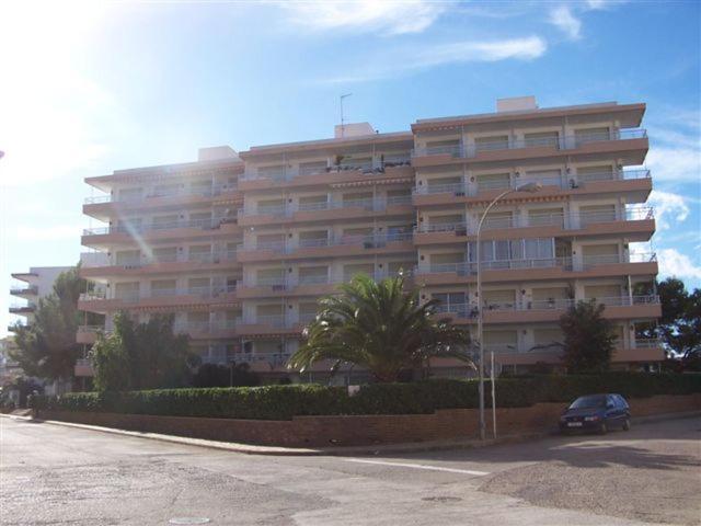 Rentalmar Rosmarin Miami Playa Exterior photo
